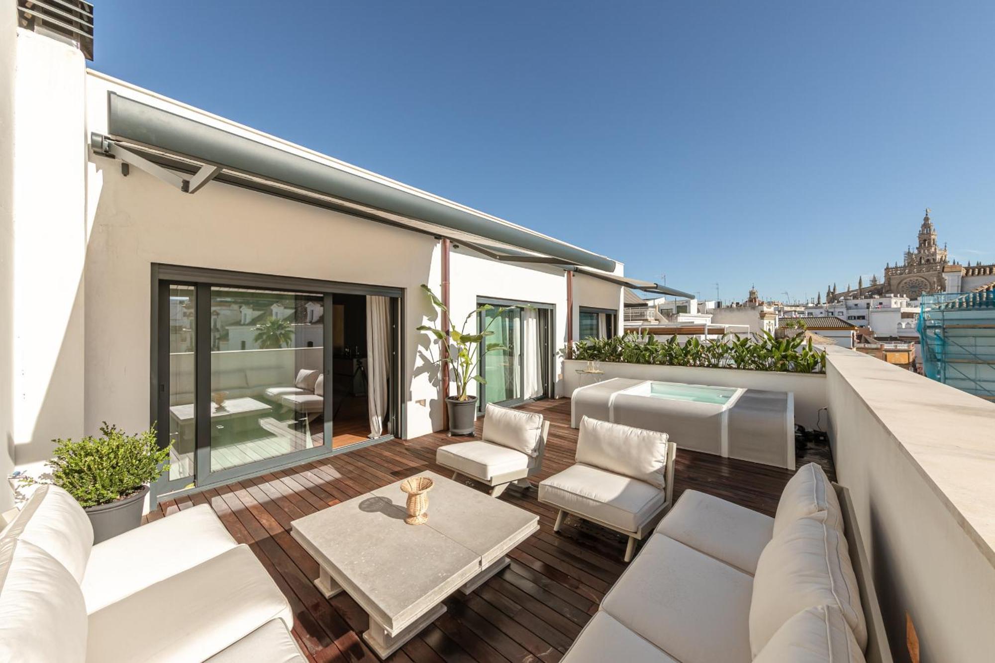 Green-Apartments Reales Atarazanas Suites Севилья Экстерьер фото